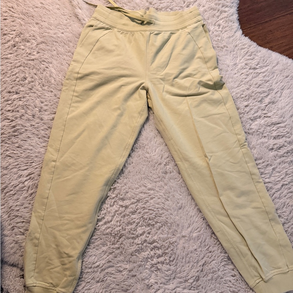 Lululemon Sweatpant Jogger Pants